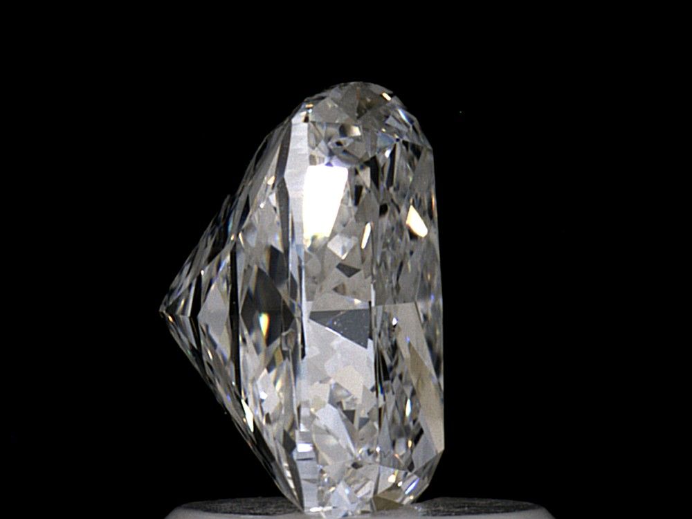 Diamond Natural 1.51Ct F-VS2 Cushion - GIA6405537109