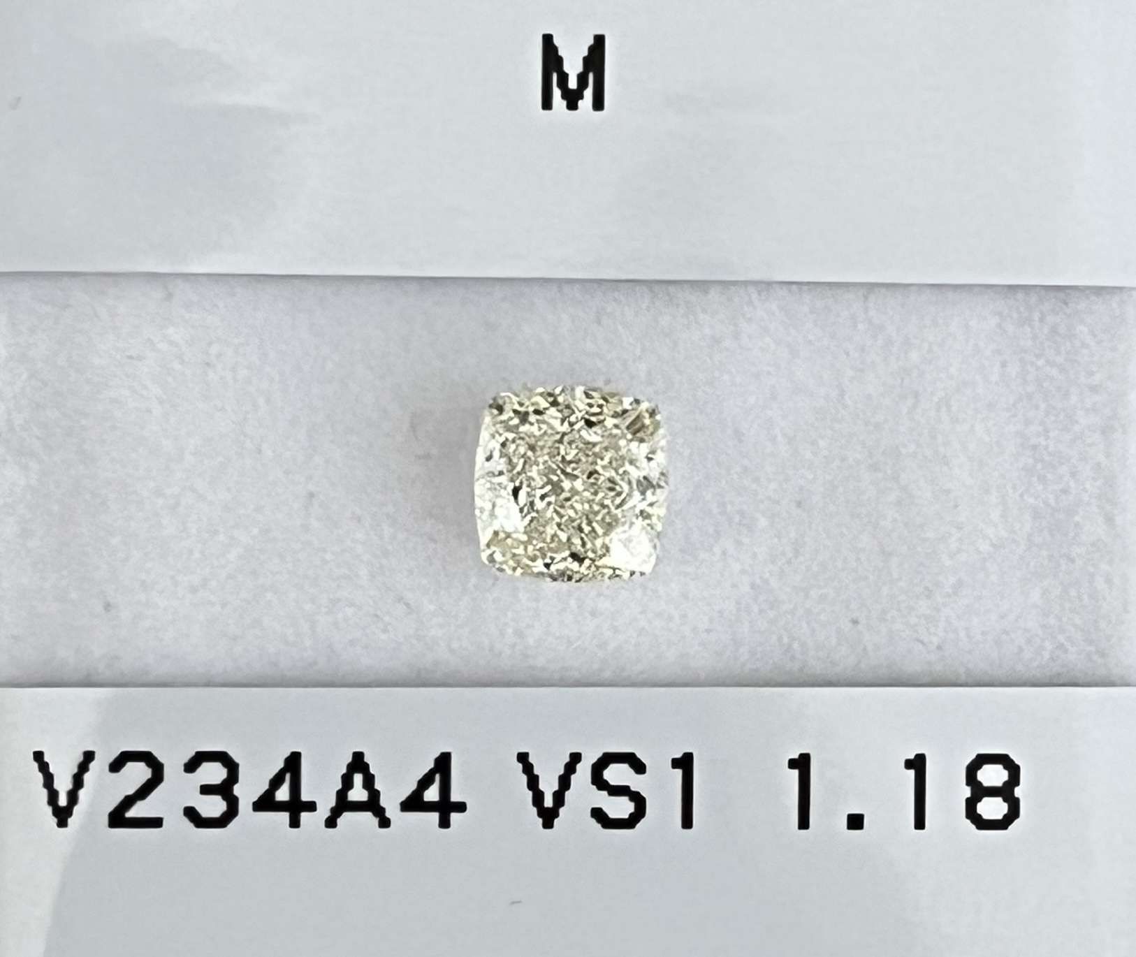 Diamond Natural 1.18Ct M-VS1 Cushion - GIA5221990657