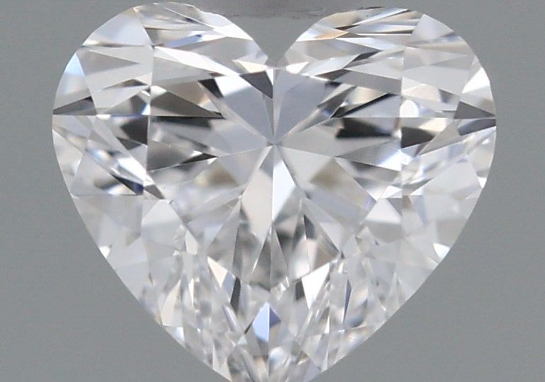 Diamond Natural 0,37Ct D-VS1 Heart - GIA2526843212