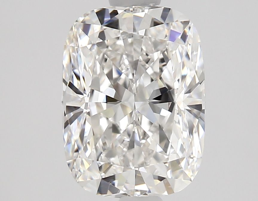 Diamond Natural 1,7Ct E-VVS1 Cushion - GIA7543716723