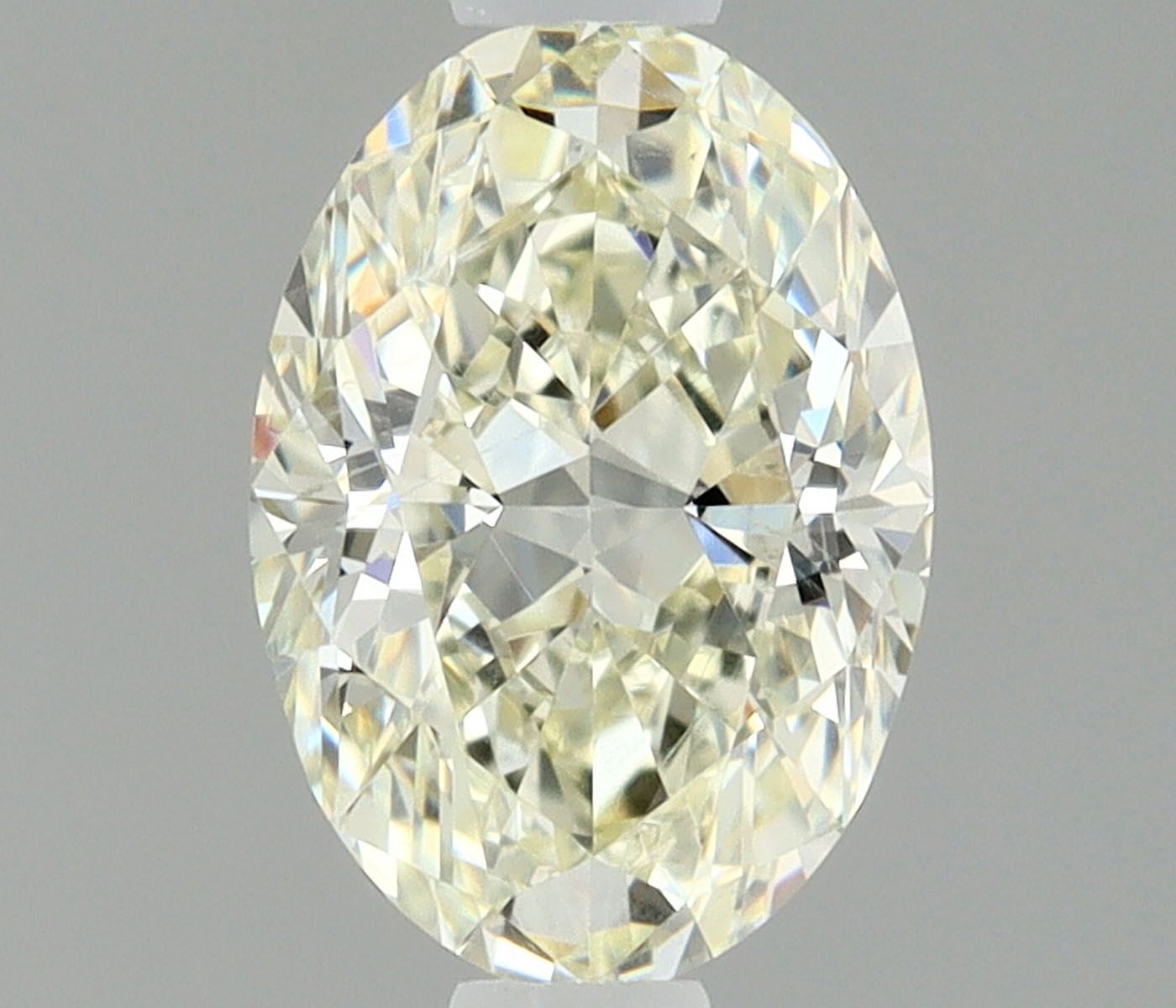 Diamond Natural 0,62Ct K-SI1 Oval - IGI774682316