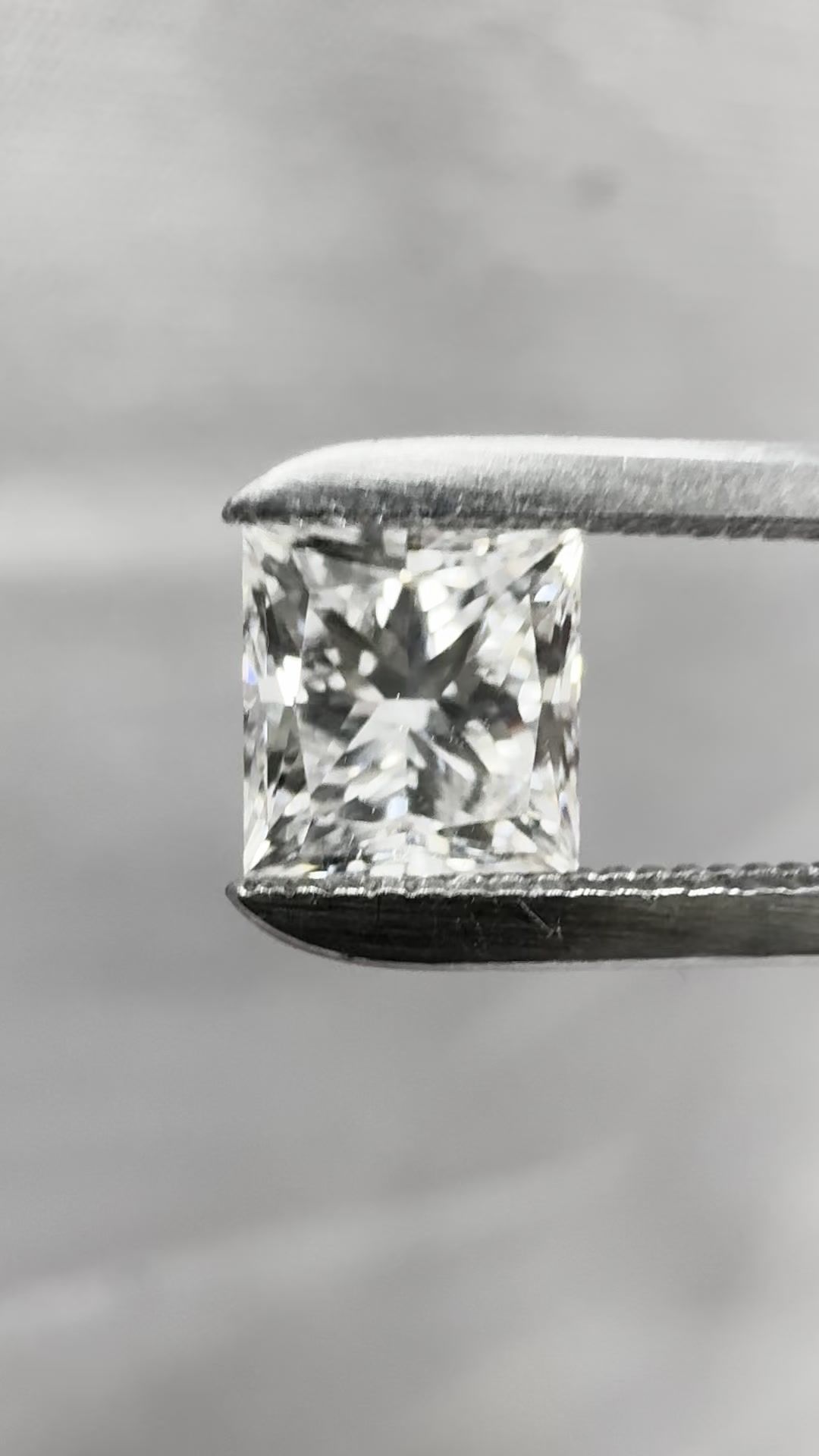 Diamond Natural 0,62Ct H-VS2 Princess - GIA5231581589