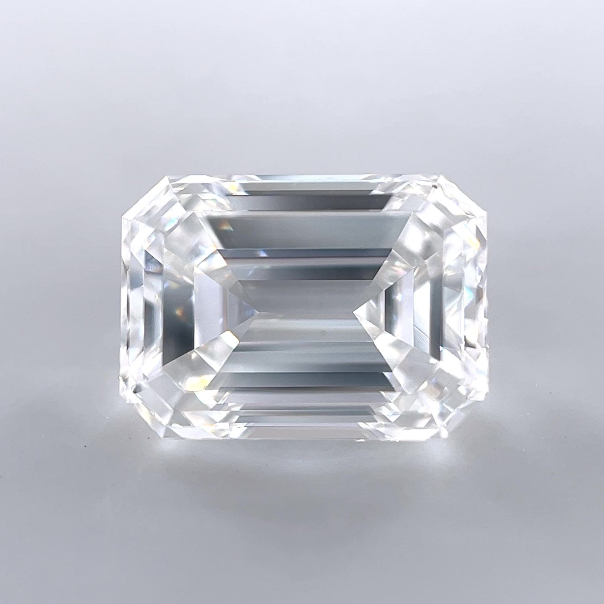 Diamond Natural 1,4Ct F-VS1 Emerald - GIA6451255777