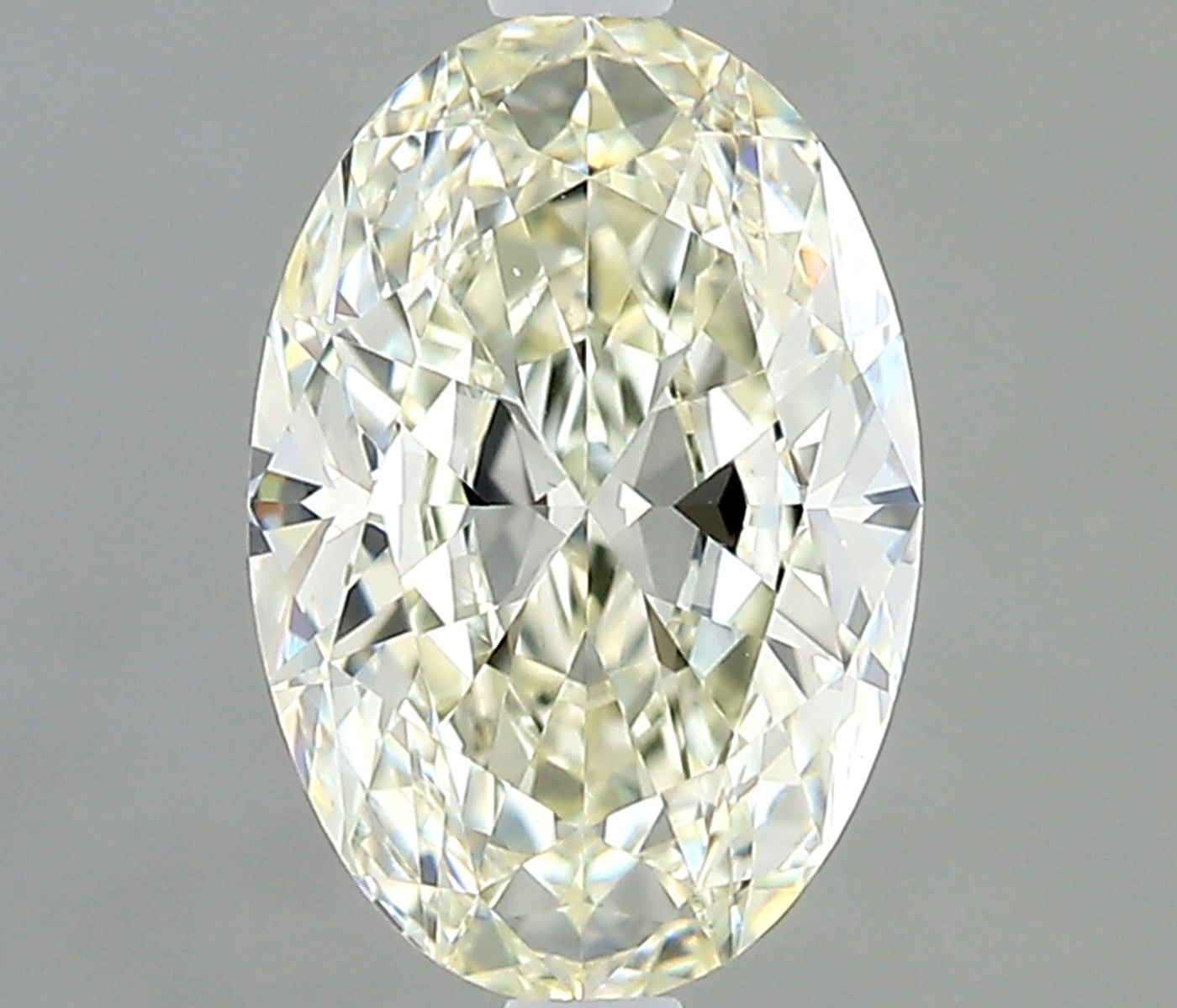 Diamond Natural 0,7Ct J-VS1 Oval - IGI710596869