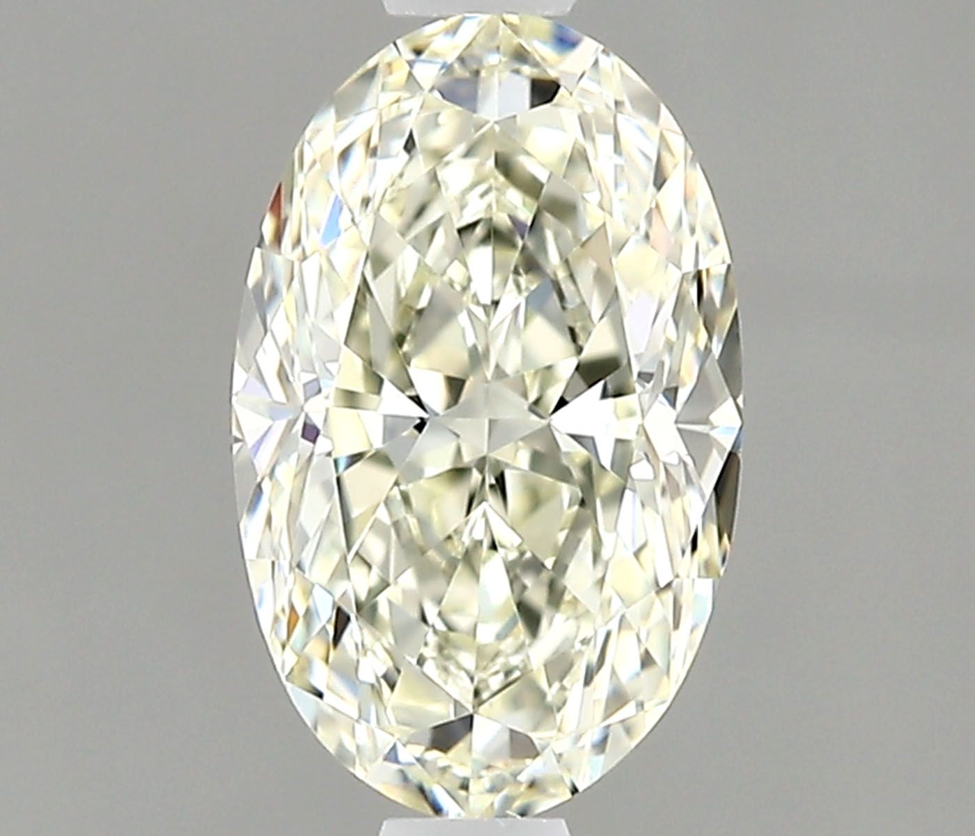 Diamond Natural 1,12Ct J-VVS2 Oval - IGI766617802
