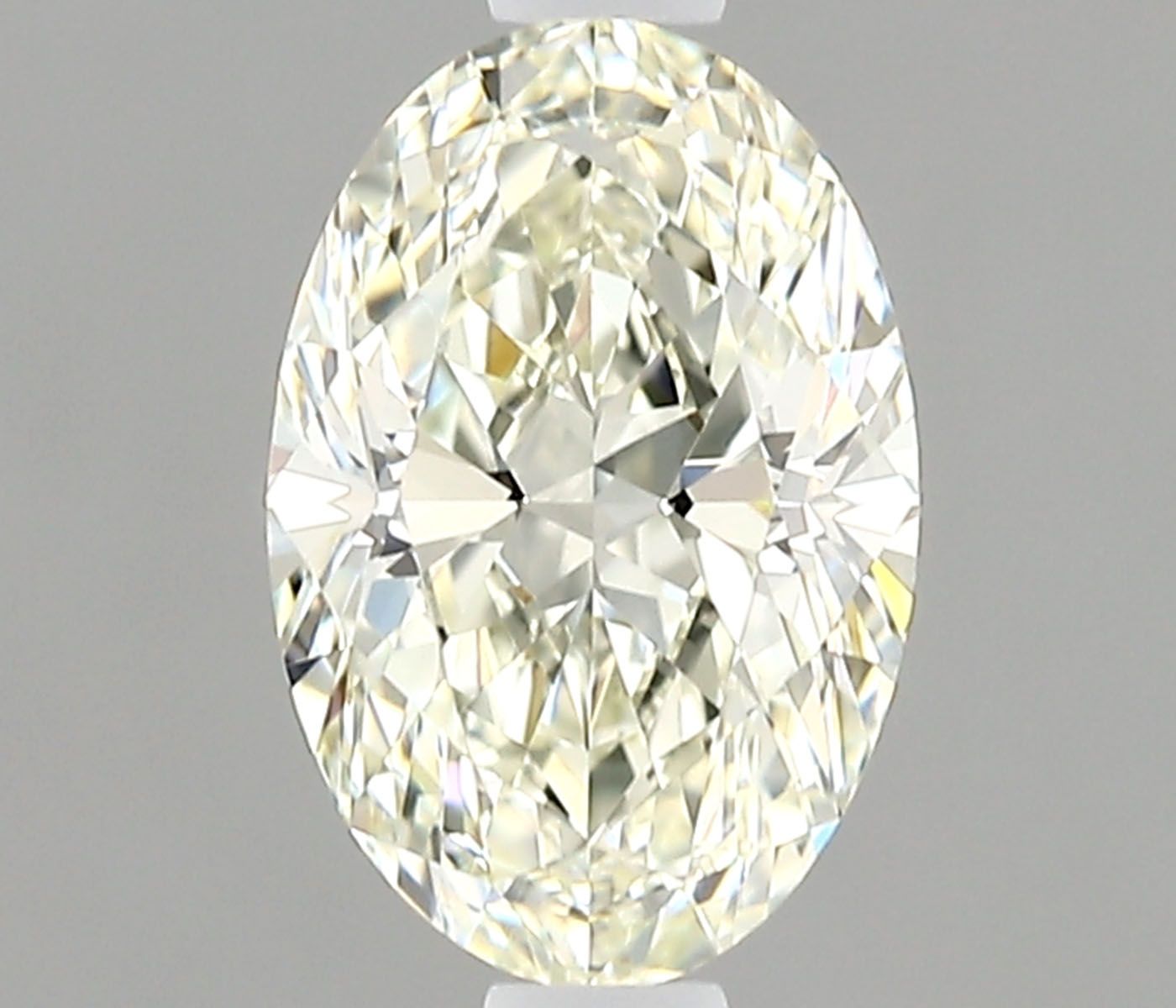 Diamond Natural 0,85Ct J-VVS2 Oval - IGI774682275