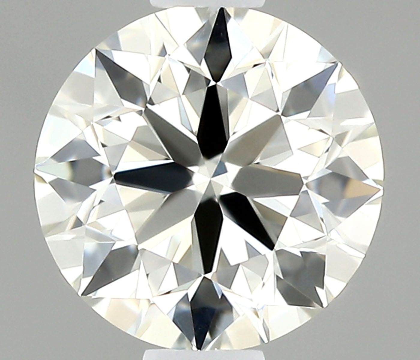 Diamond Natural 0,7Ct J-VVS1 Round - IGI774683317