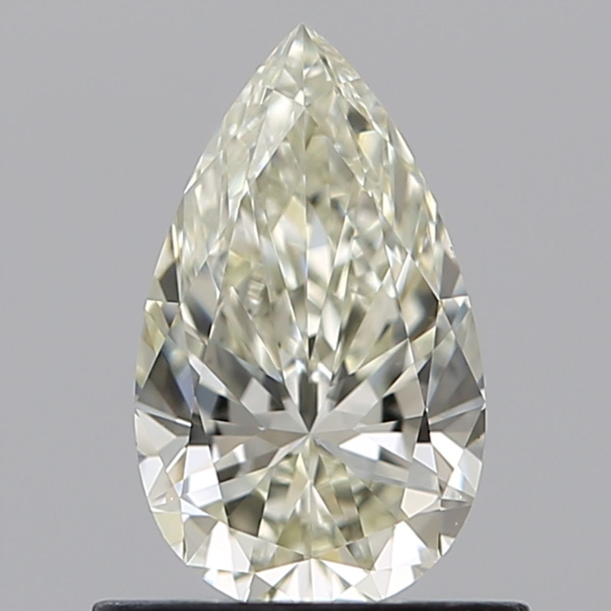 Diamond Natural 0,7Ct K-VS1 Pear - IGI660465893