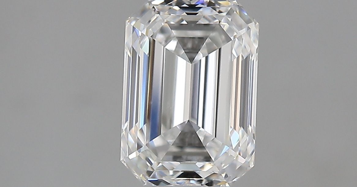Diamond Natural 1,7Ct E-VS1 Emerald - GIA6541176227
