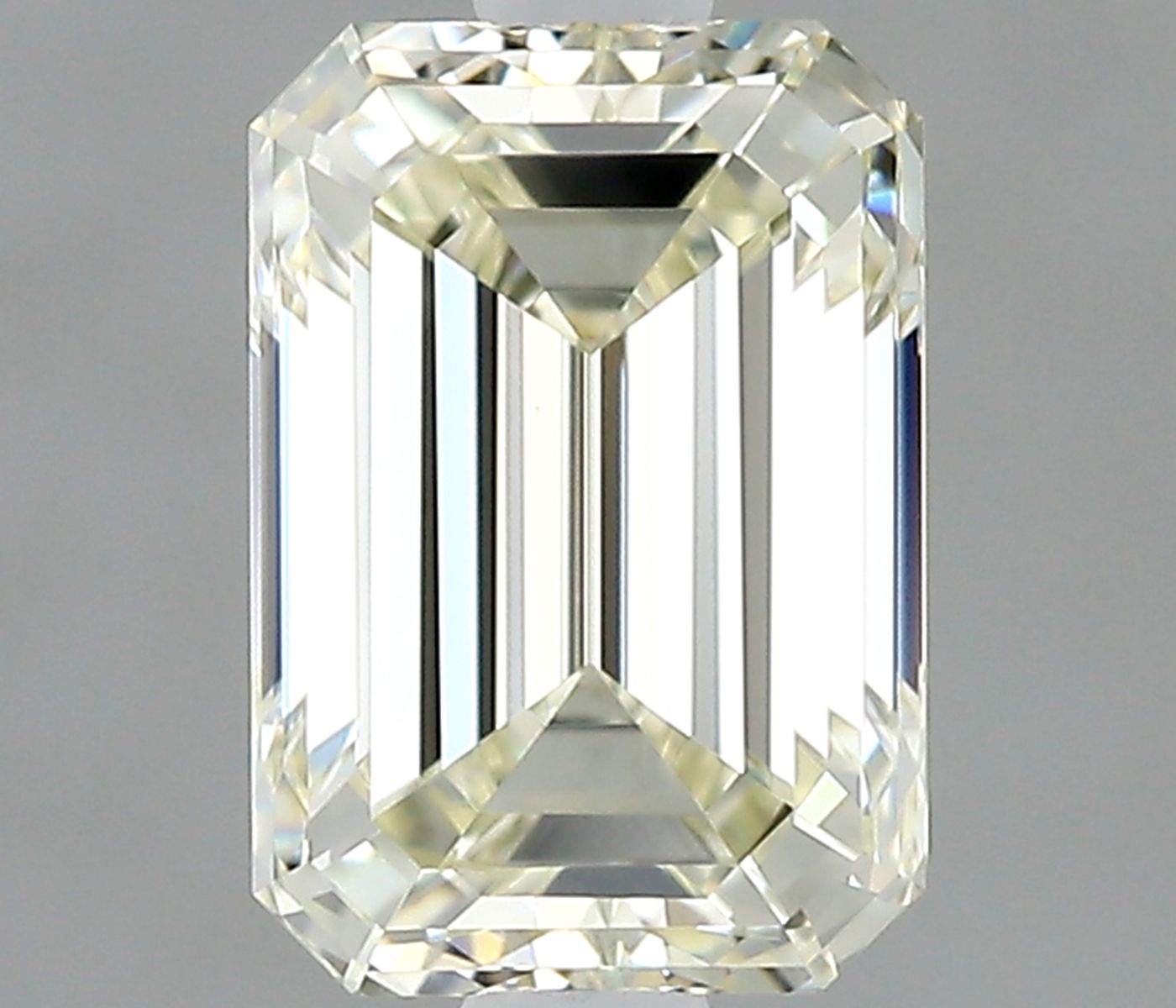 Diamond Natural 0,7Ct L-VVS1 Emerald - IGI741551218
