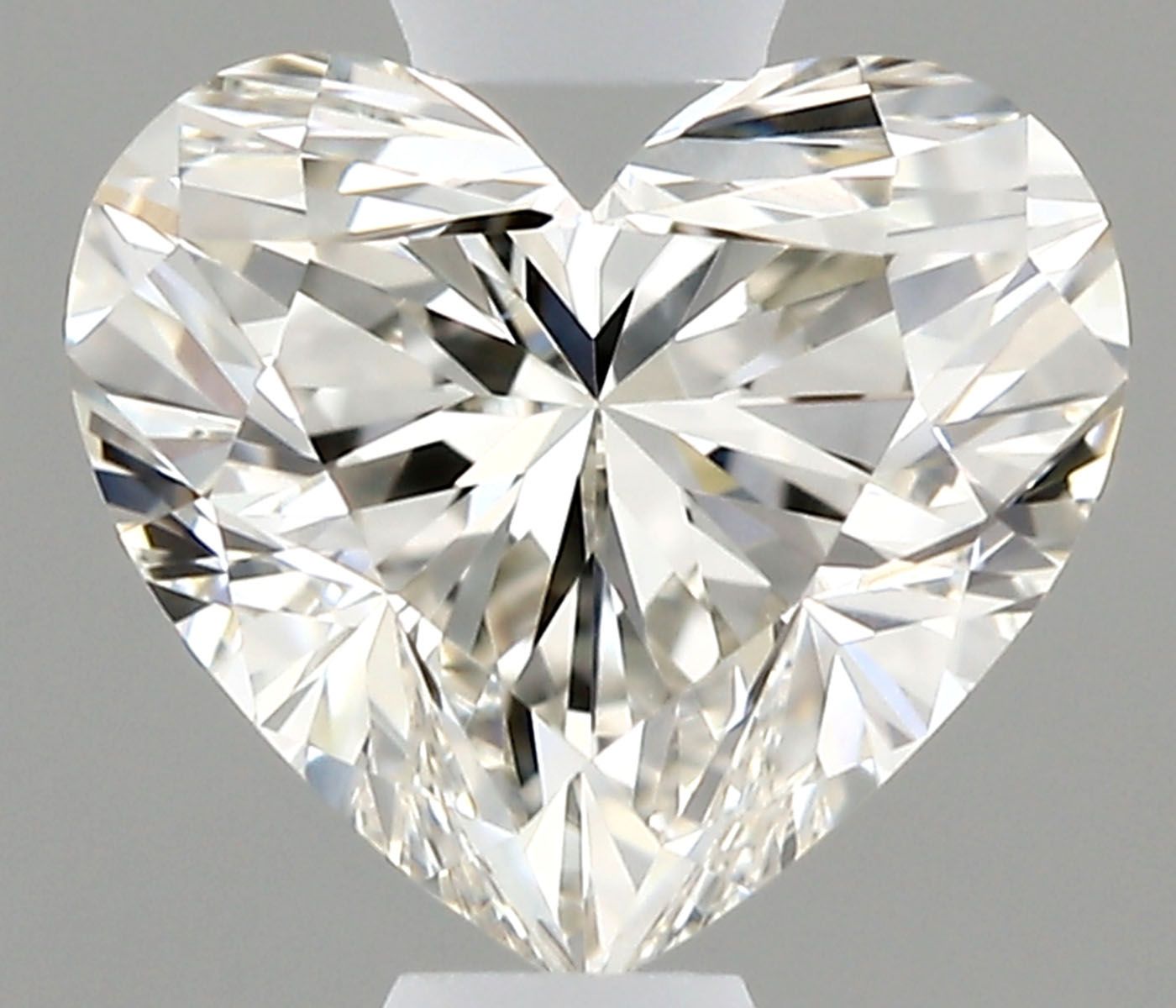 Diamond Natural 0,7Ct I-VVS1 Heart - IGI774682869