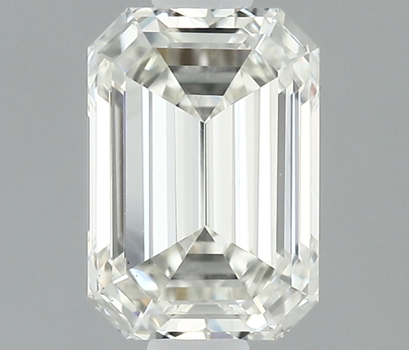 Diamond Natural 0,9Ct H-VS1 Emerald - IGI790618352