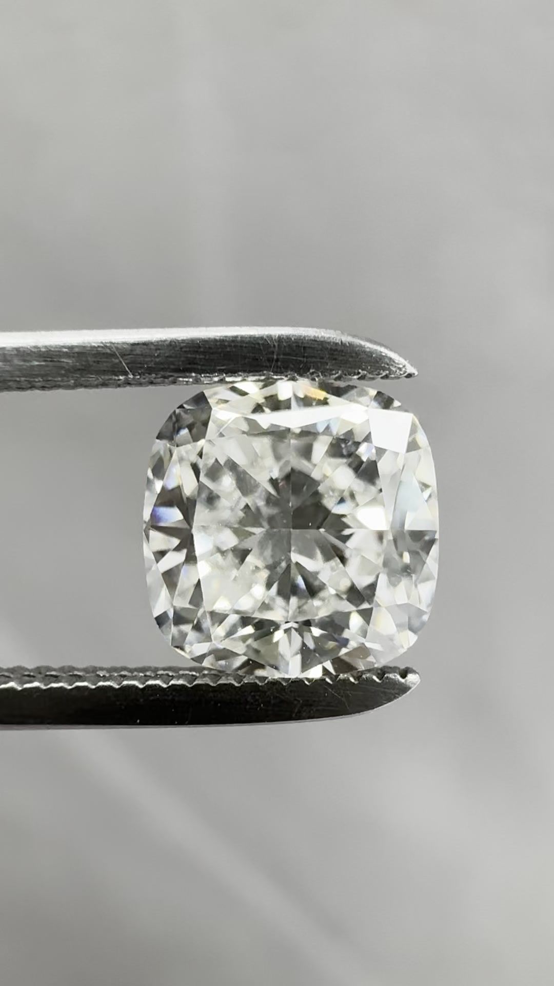 Diamond Natural 1,54Ct I-VS2 Cushion - GIA2284940759