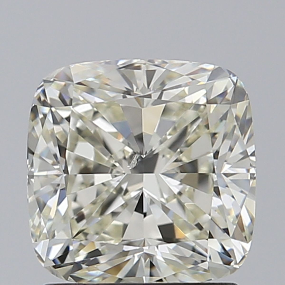 Diamond Natural 1,7Ct L-SI1 Cushion - GIA6412237409