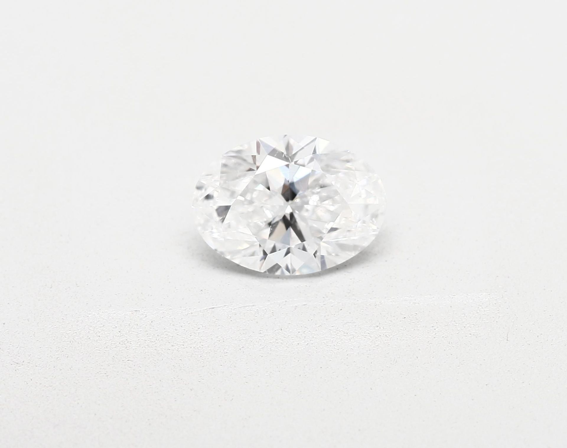 Diamond Natural 0,9Ct E-SI1 Oval - GIA2477892650