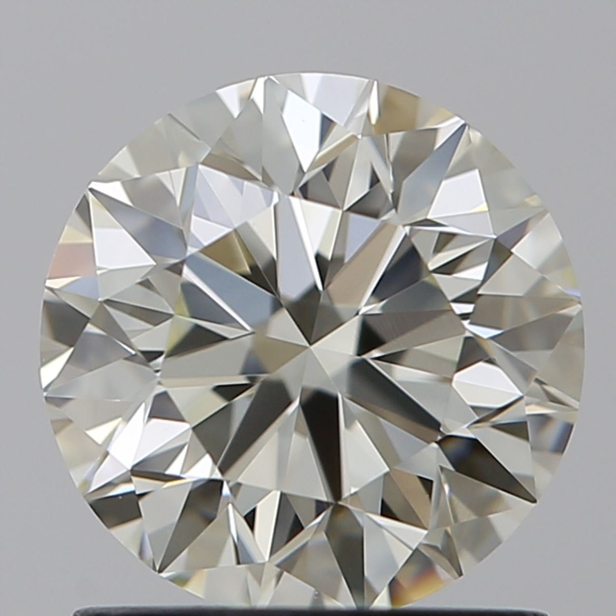 Diamond Natural 1,3Ct J-IF Round - IGI593302290