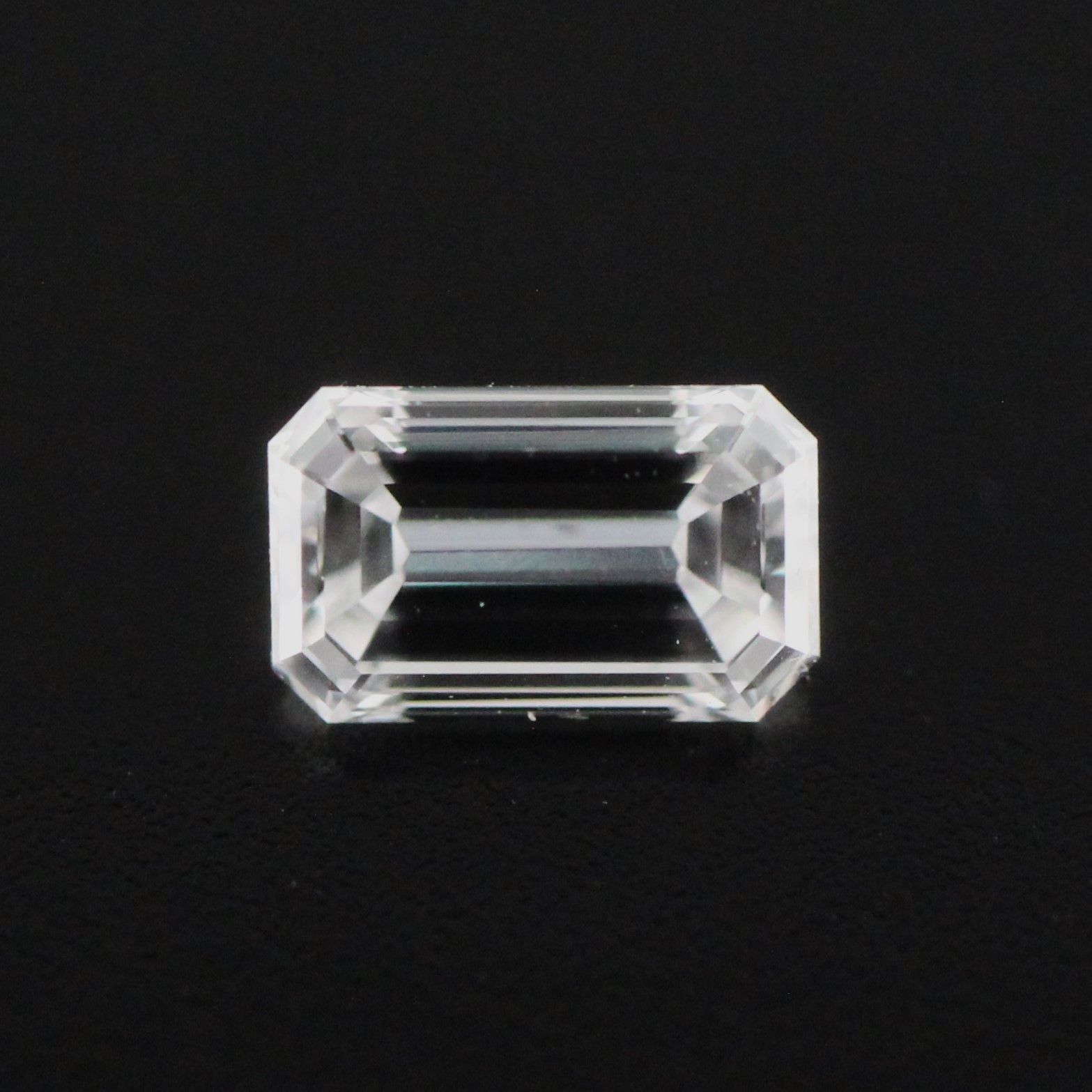 Diamond Natural 0,34Ct D-VVS1 Emerald - GIA6431682050