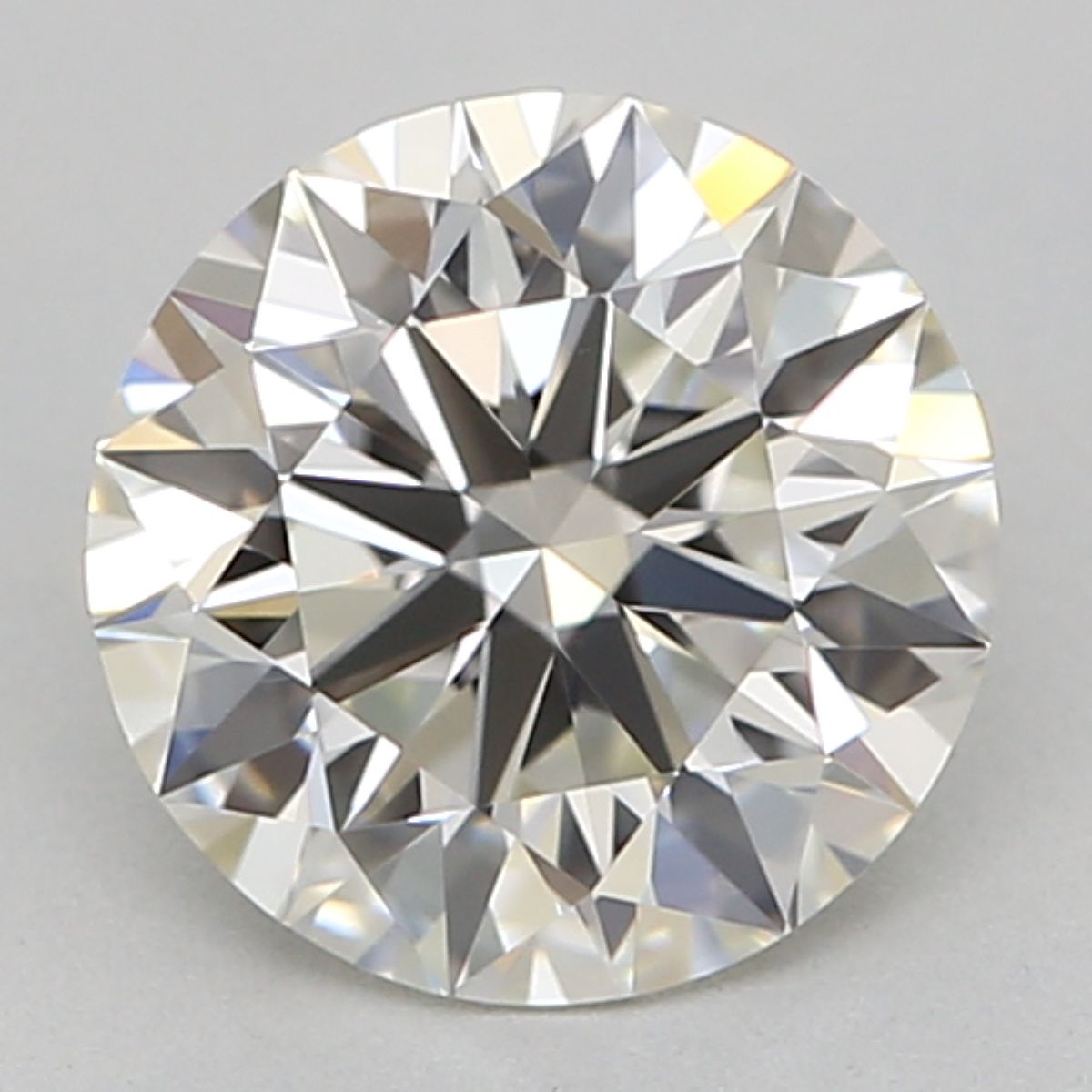 Diamond Natural 0,7Ct J-IF Round - GIA2225757188
