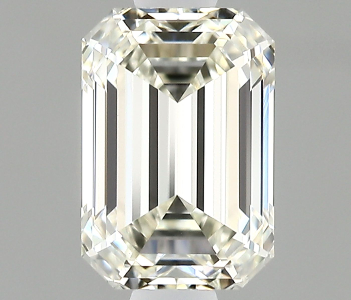 Diamond Natural 0,9Ct I-IF Emerald - IGI754532011