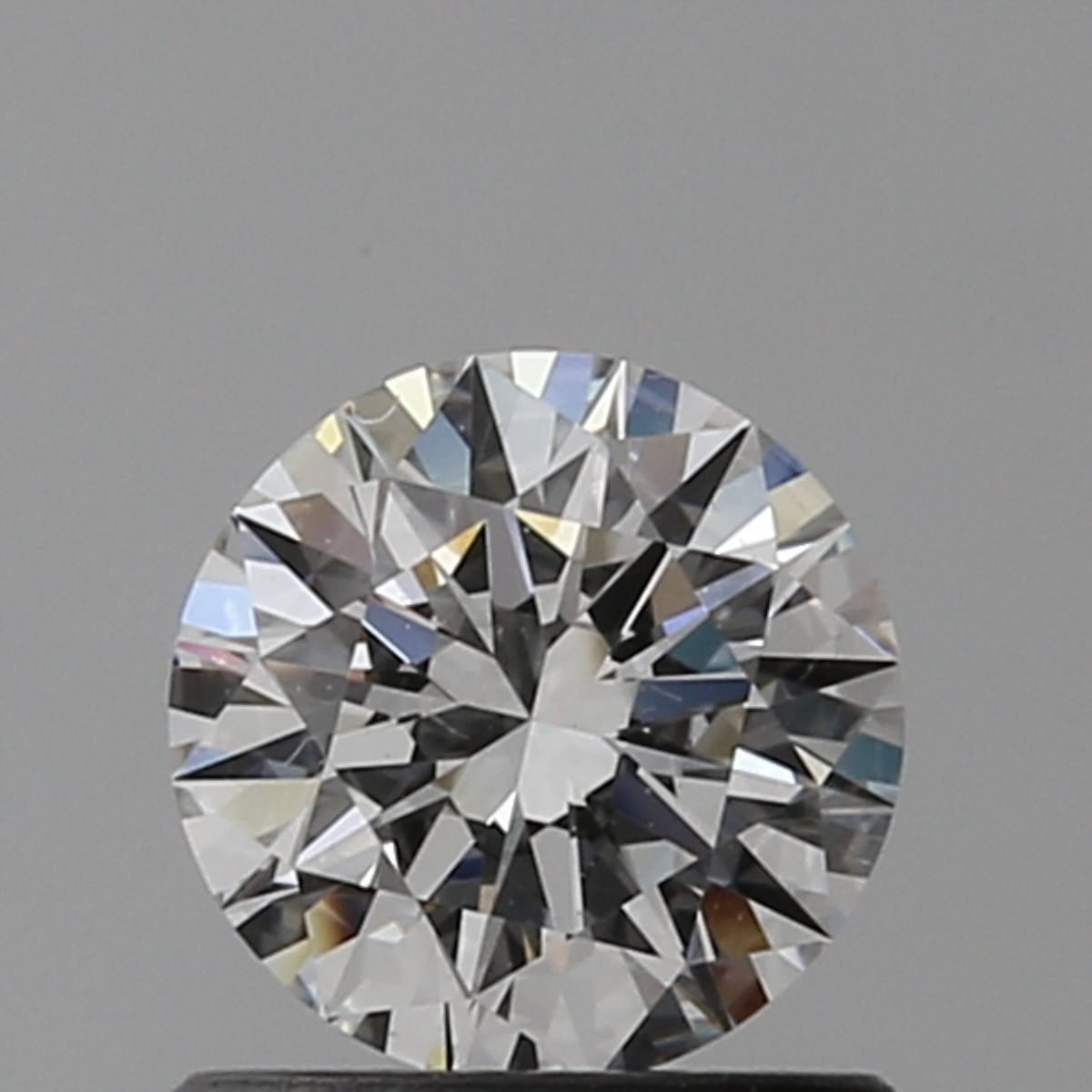 Diamond Natural 0,7Ct F-VS1 Round - GIA2213992452