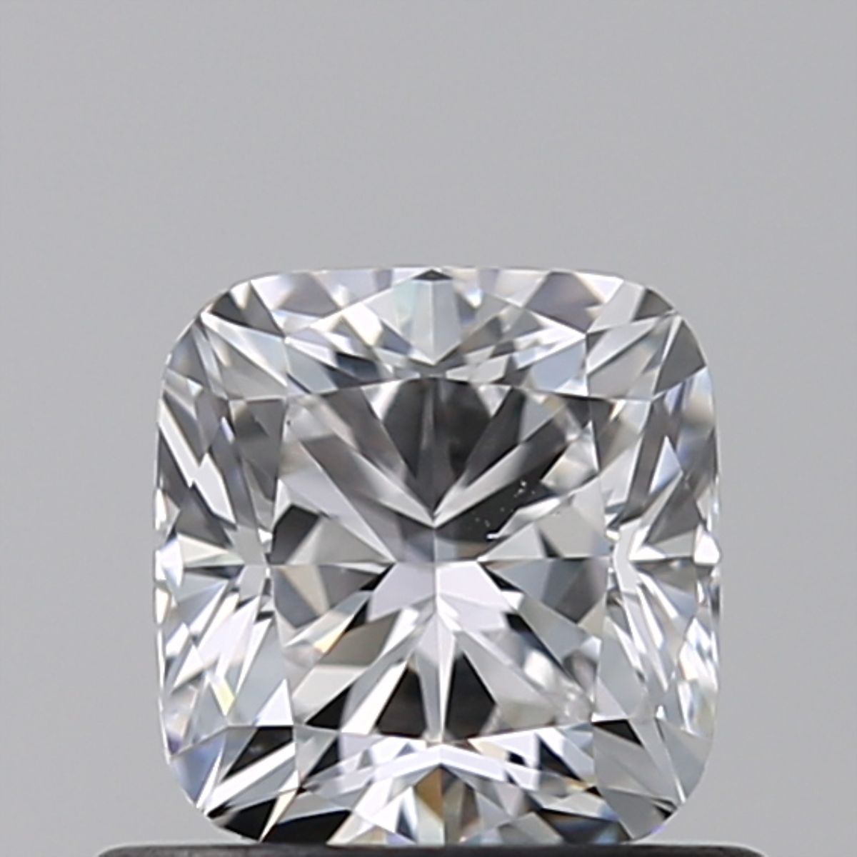 Diamond Natural 0,7Ct D-VS2 Cushion - GIA2201001091
