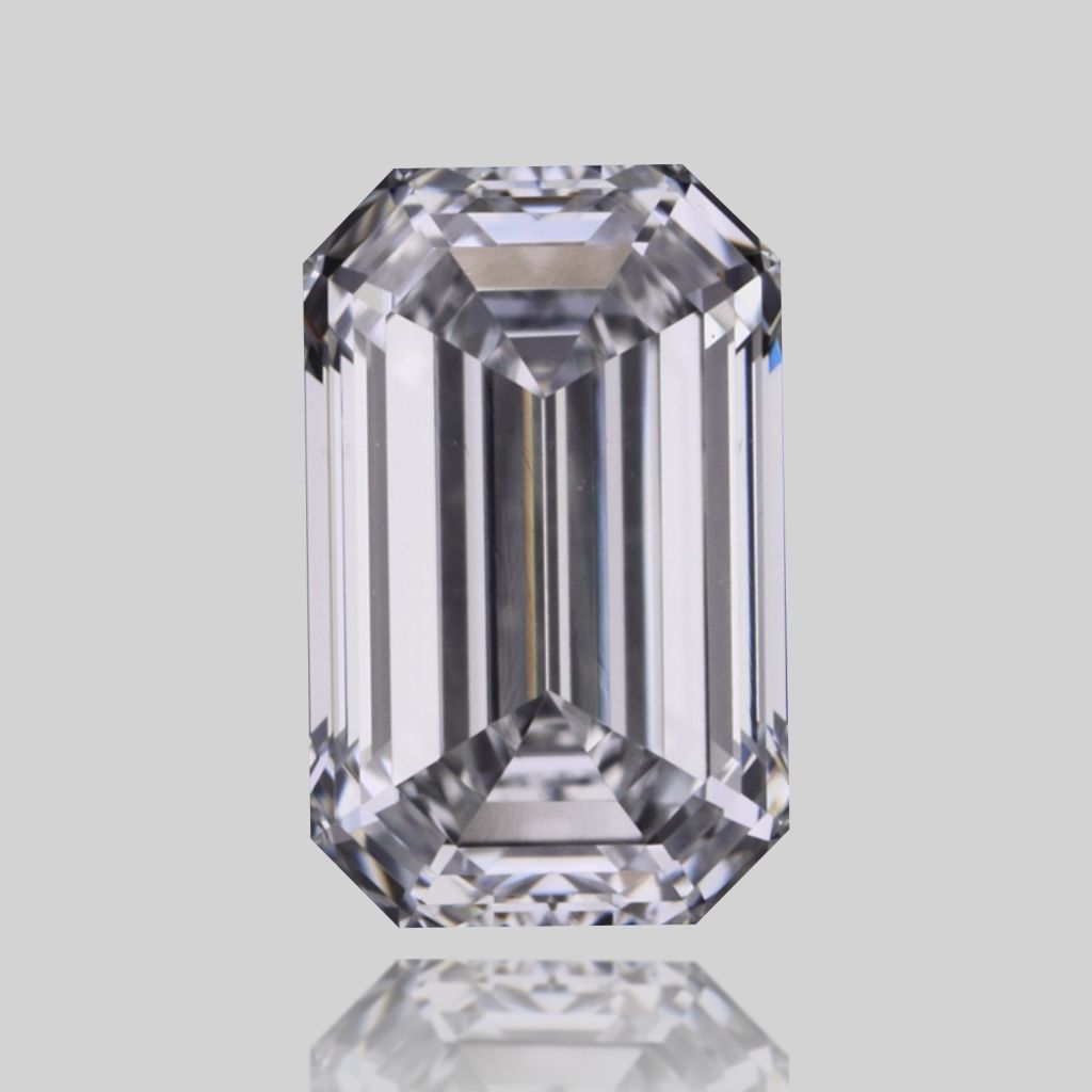 Diamond Natural 0,32Ct F-VS1 Emerald - GIA5473833525