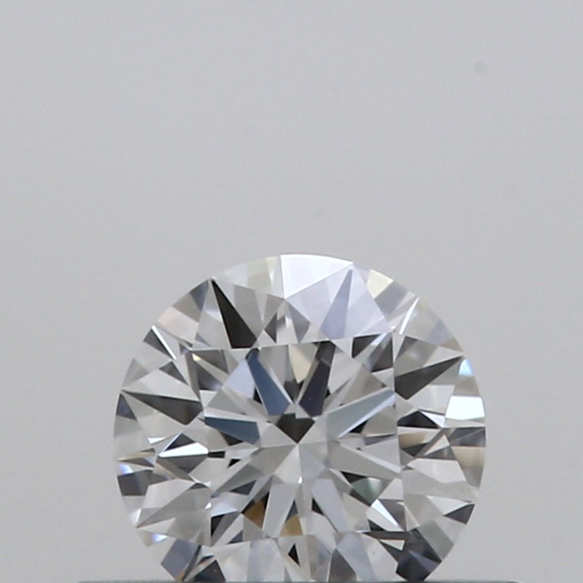 Diamond Natural 0,3Ct E-VVS1 Round - GIA2478907448
