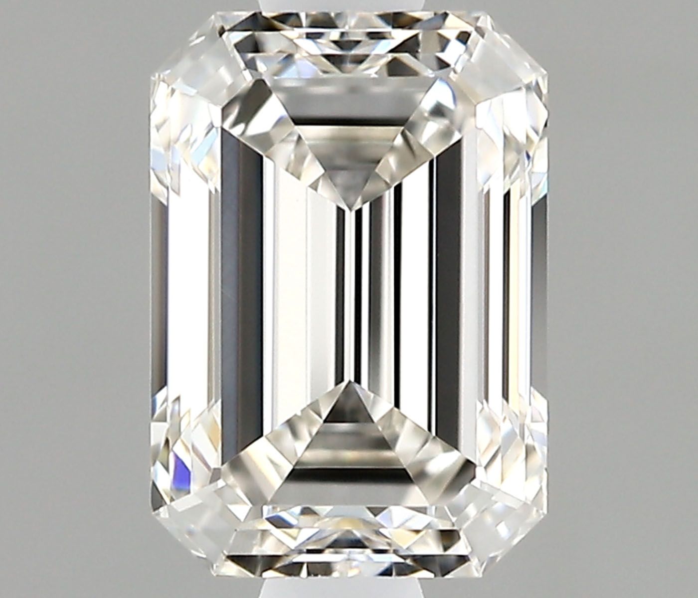 Diamond Natural 0,9Ct G-IF Emerald - IGI774682480