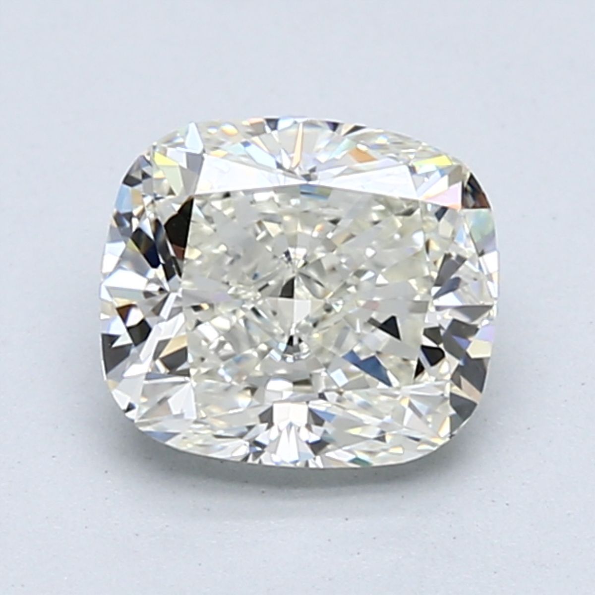 Diamond Natural 1,7Ct J-VVS1 Cushion - GIA2426072522