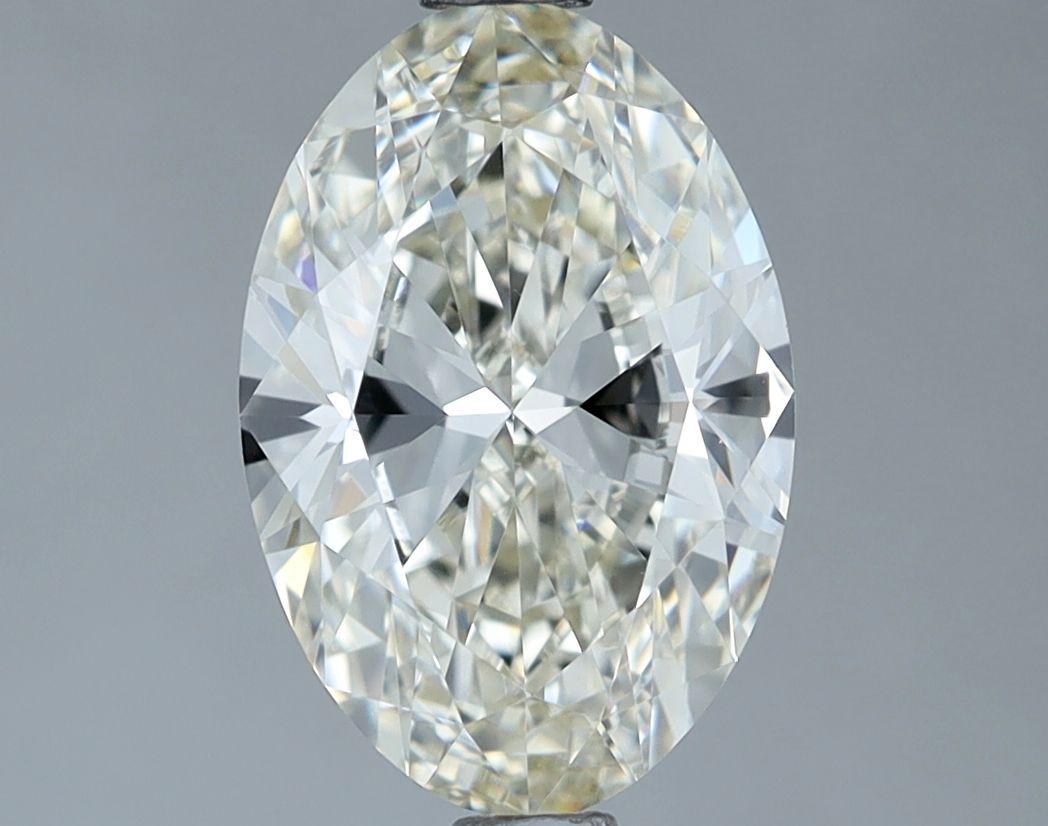 Diamond Natural 1,8Ct K-VVS1 Oval - IGI598330487